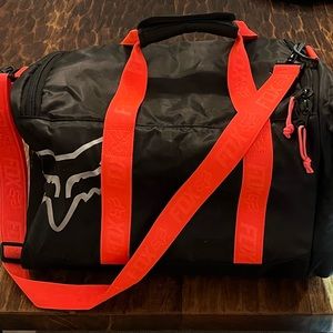 Fox womens duffle bag